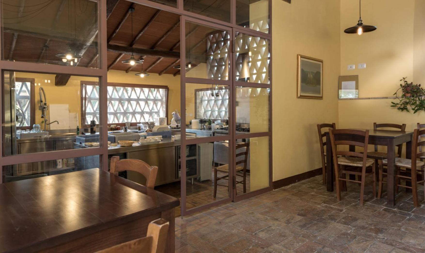 Fattoria Agriturismo Nerbona Casole dʼElsa Exteriör bild